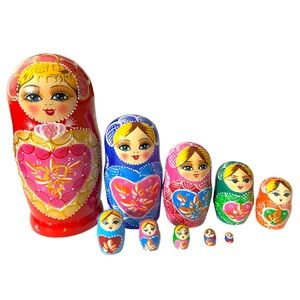 Russian Stackable Dolls Handmade 10 Pieces Made of Wood Selling the sealed
